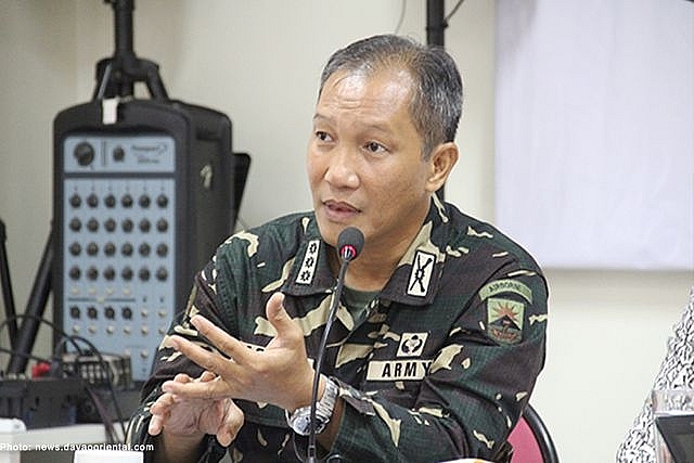 Trung Quốc liên tục “dồn ép” Philippines trên Biển Đông trung quoc 6 lan ban phao sang canh cao may bay tuan tra cua philippines