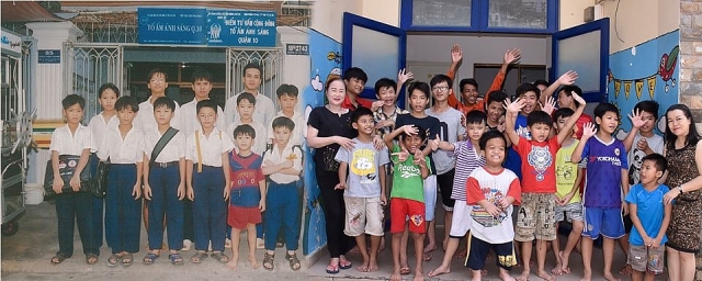 Ba thế hệ nhà Noble cống hiến cho hoạt động vì trẻ em ba the he gia dinh ba christina noble cong hien cho hoat dong vi tre em