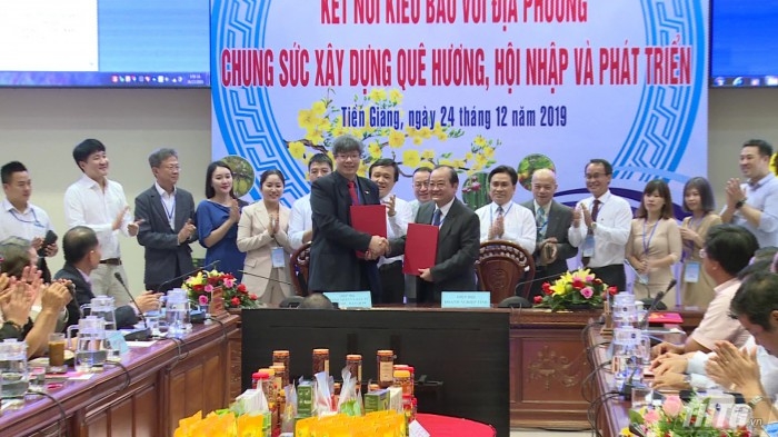 Tiền Giang kết nối kiều bào xây dựng quê hương, hội nhập và phát triển tien giang ket noi kieu bao keu goi chung suc xay dung que huong hoi nhap va phat trien