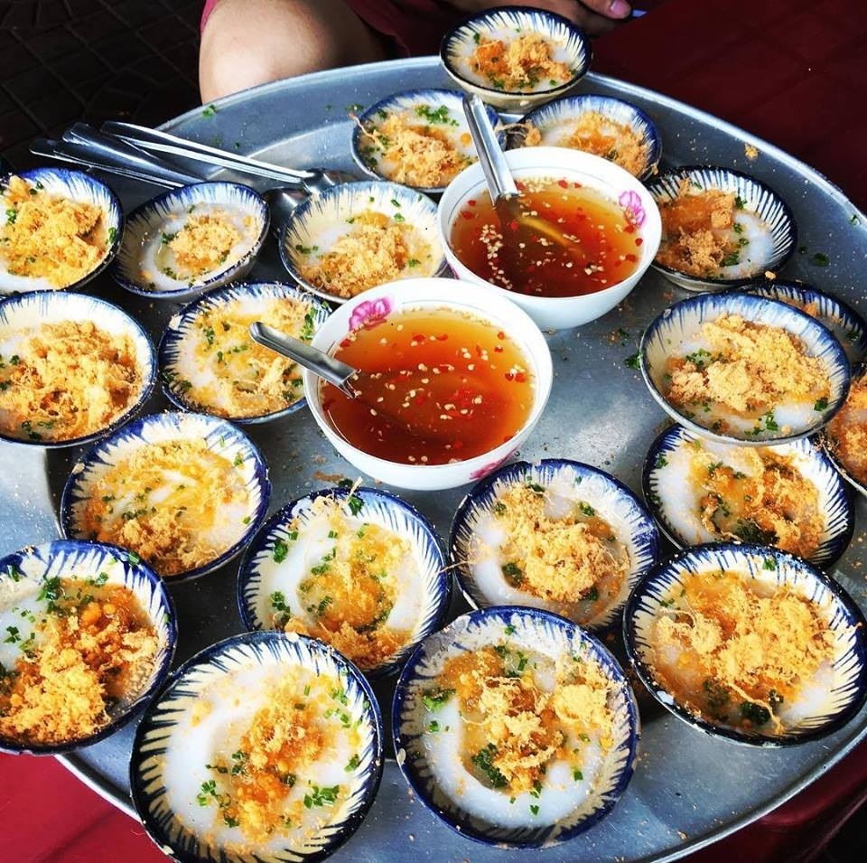 Ăn gì ở Quy Nhơn: Những món bánh ngon nhất định phải thử an gi o quy nhon nhung mon banh ngon nhat dinh phai thu