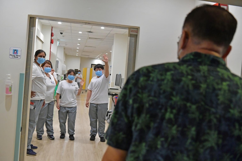 24 ngày chiến đấu với tử thần, giành lại sự sống của bệnh nhân Covid-19 tại Singapore 24 ngay chien dau voi tu than gianh lai su song cua benh nhan covid 19 tai singapore