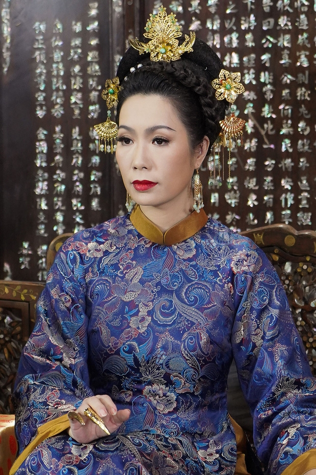 Tin giải trí sao Việt hôm nay (5/4): Hoài Linh lên tiếng đính chính giới tính của bản thân, tiết lộ về vợ cũ tin giai tri sao viet hom nay 54 hoai linh len tieng dinh chinh gioi tinh cua ban than tiet lo ve vo cu