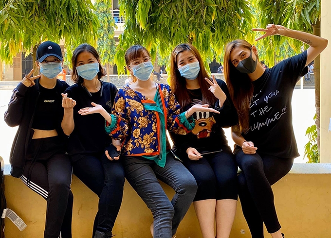 Tin giải trí sao Việt hôm nay (5/4): Hoài Linh lên tiếng đính chính giới tính của bản thân, tiết lộ về vợ cũ tin giai tri sao viet hom nay 54 hoai linh len tieng dinh chinh gioi tinh cua ban than tiet lo ve vo cu