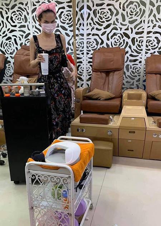 Tin tức giải trí sao Việt hôm nay (9/4): Chiếc váy Mai Phương từng mặc được NTK Đức Vincie giữ lại cho bé Lavie tin tuc giai tri sao viet hom nay 94 chiec vay mai phuong tung mac duoc ntk duc vincie giu lai cho be lavie