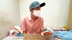 hinh anh 2 anh tay cho gao di quyen gop nguoi dan kho khan thu hut nghin luot thich