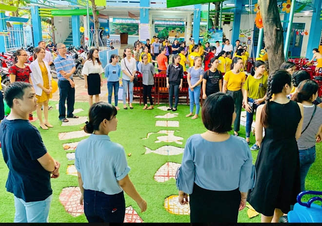Cộng đồng mạng chung tay ủng hộ 100.000 chữ A gây quỹ giúp đỡ trẻ em tự kỷ cu dan mang chung tay ung ho 100000 chu a gay quy giup do tre em tu ky
