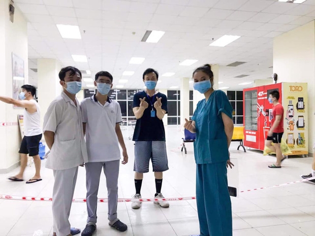 Tin tức giải trí sao Việt hôm nay (17/4): Con gái Việt Hương 10 tuổi đã biết vào bếp nấu nướng tin tuc giai tri sao viet hom nay 174 con gai 10 tuoi da biet vao bep tro tai nau nuong cua viet huong