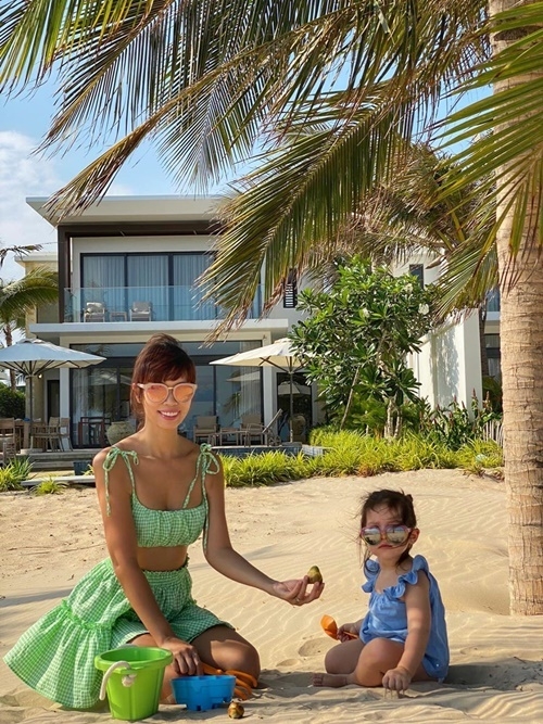 Tin tức giải trí sao Việt hôm nay (17/4): Con gái Việt Hương 10 tuổi đã biết vào bếp nấu nướng tin tuc giai tri sao viet hom nay 174 con gai 10 tuoi da biet vao bep tro tai nau nuong cua viet huong
