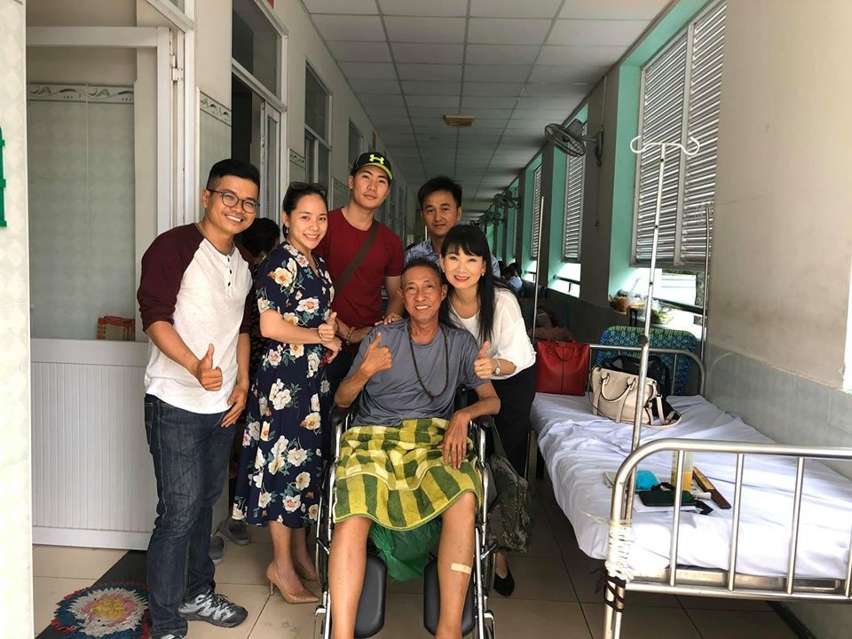 Tin tức giải trí sao Việt hôm nay (19/4): Sao Việt đăng ảnh tưởng nhớ ngày giỗ đầu của cố nghệ sĩ Lê Bình tin tuc giai tri sao viet hom nay 194 sao viet dang anh tuong nho ngay gio dau cua co nghe si le binh