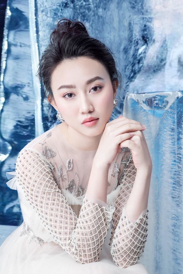 Tin tức giải trí sao Việt hôm nay (19/4): Sao Việt đăng ảnh tưởng nhớ ngày giỗ đầu của cố nghệ sĩ Lê Bình tin tuc giai tri sao viet hom nay 194 sao viet dang anh tuong nho ngay gio dau cua co nghe si le binh