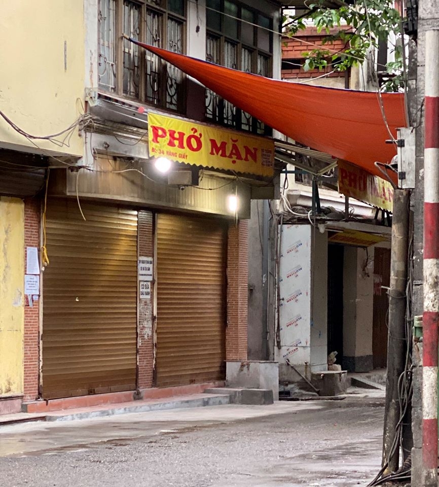 Người Hà Nội tìm chỗ ăn phở trong ngày đầu tiên hết cách ly xã hội nguoi ha noi tim cho an pho trong ngay dau tien noi long gian cach xa hoi