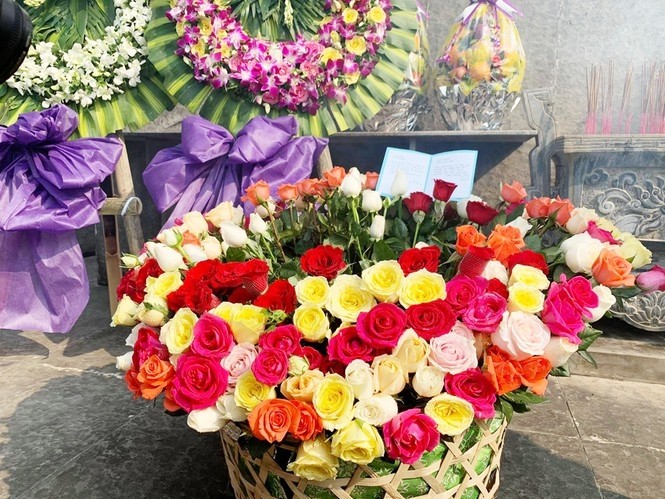 US veteran sends 504 roses to commemorate 504 civilians from Son My, Quang Ngai us veteran sends 504 roses to commemorate 504 civilians from son my quang ngai