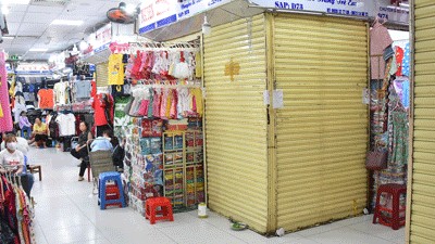 hanoi poised to cut regular spending by 5 to combat epidemic