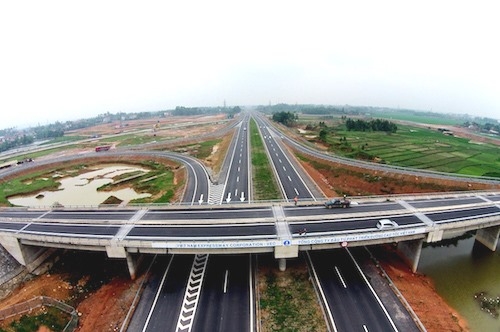 Vietnam North-South Expressway let put out to tender ministry of transport will put vietnam north south expressway out to bid