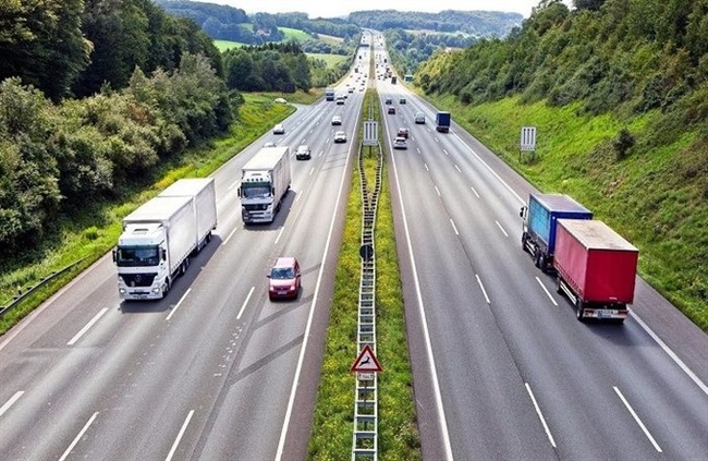 Vietnam North-South Expressway let put out to tender ministry of transport will put vietnam north south expressway out to bid