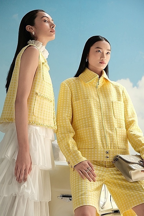 An exciting, endless journey of women brought by designer Cong Tri an exciting endless journey of women brought by designer cong tri