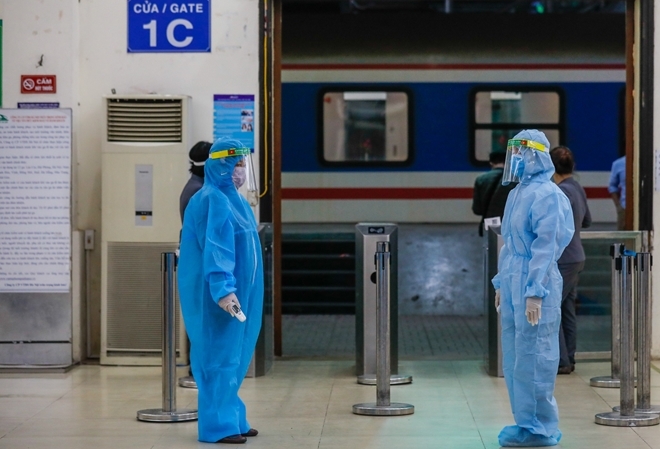 Only North-South train in Vietnam remains in operation during COVID-19 epidemic only one north south train remains in operation during covid 19 epidemic