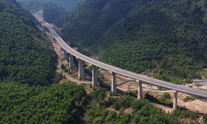 North-South Expressway: Public investment to reduce cost by USD 800 million vietnam north south expressway public investment to reduce cost by usd 800 million