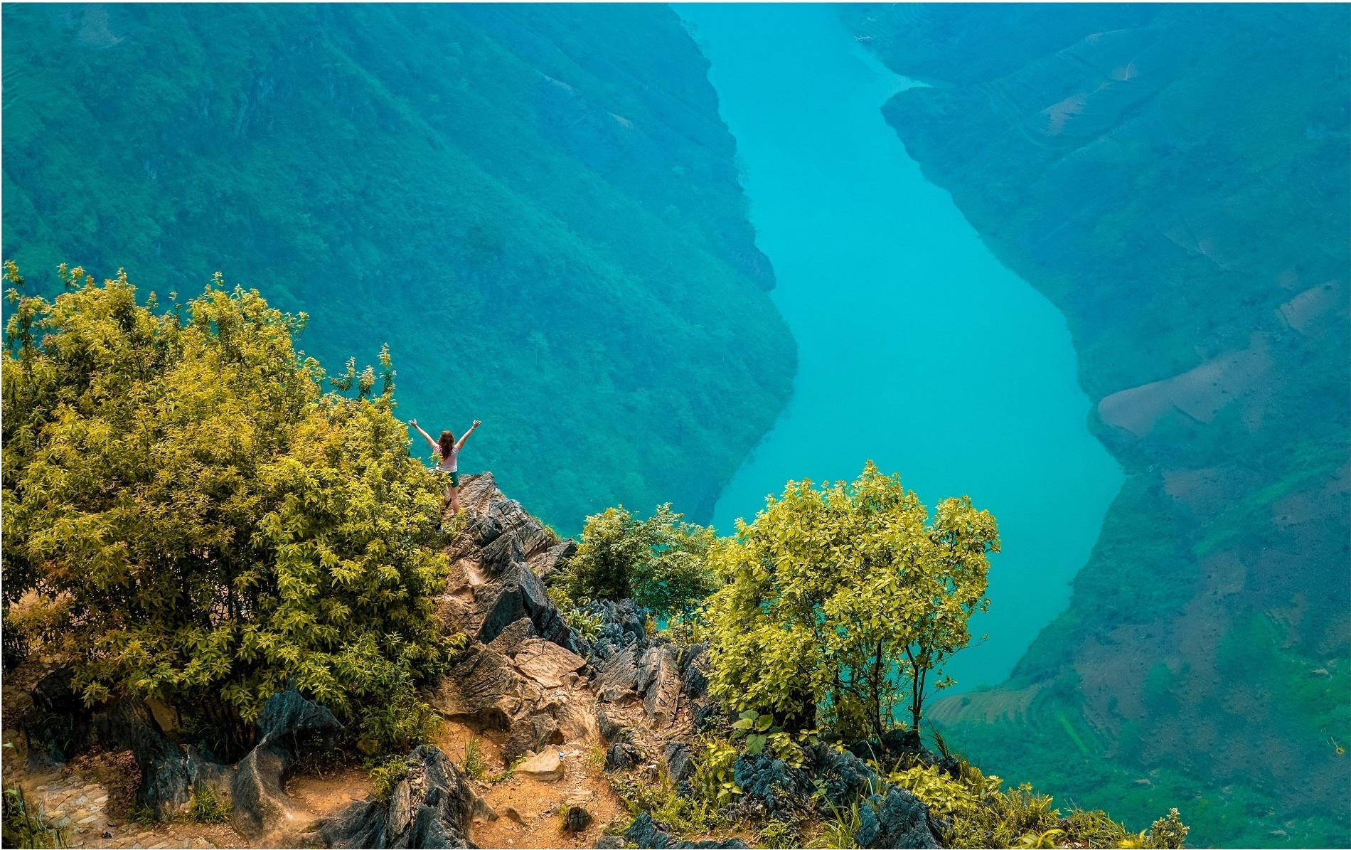six stunning kayak hot spots worth trying in vietnam
