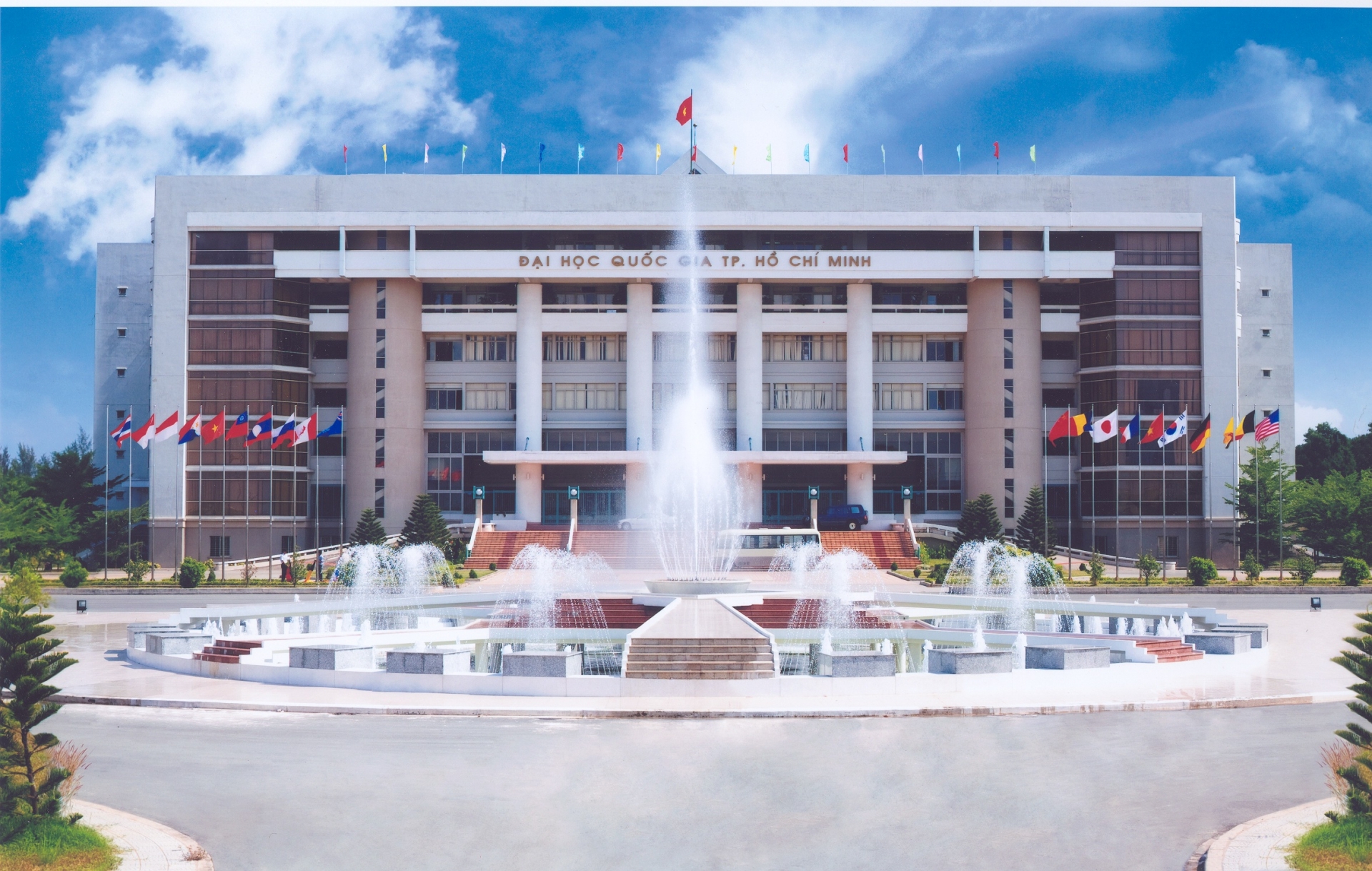 Two Vietnamese universities named among the top 1,000 universities worldwide two vietnamese universities named among the top 1000 universities worldwide