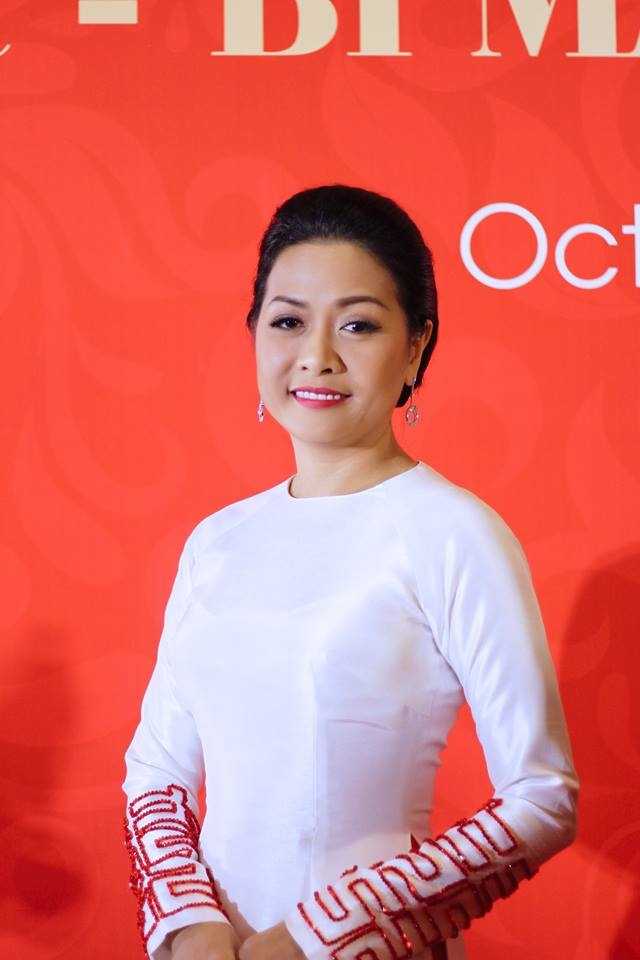 What I ve Learned Being a Business Tycoon s Daughter 0529 tran uyen phuong 3
