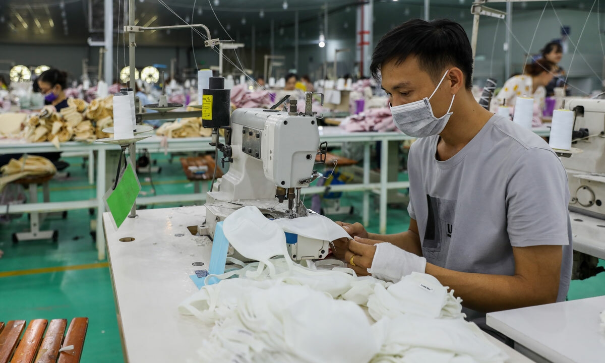 undefined 3603 vietnam gdp six months