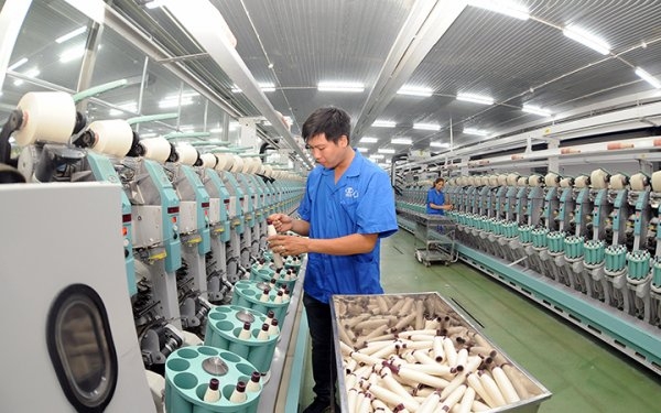European firms stay more positive about Vietnam's business environment 4600 european firms business environment