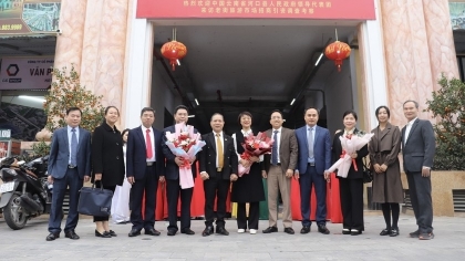 中国河口县代表团赴老街市开展招商引资考察