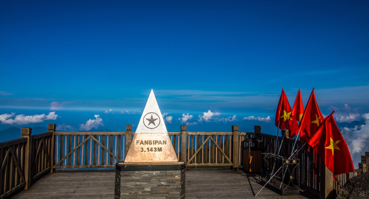 沙坝番西邦峰(Fansipan)山顶。 沙坝番西邦峰(Fansipan)山顶。