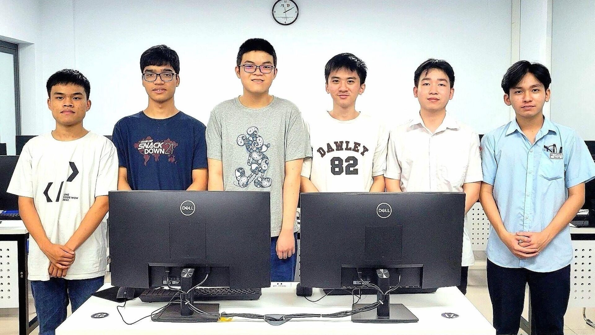 越南学生在2023年亚太信息学奥林匹克竞赛中获得6枚奖牌。