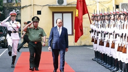 国家主席阮春福：继续巩固和加强经济安全保障