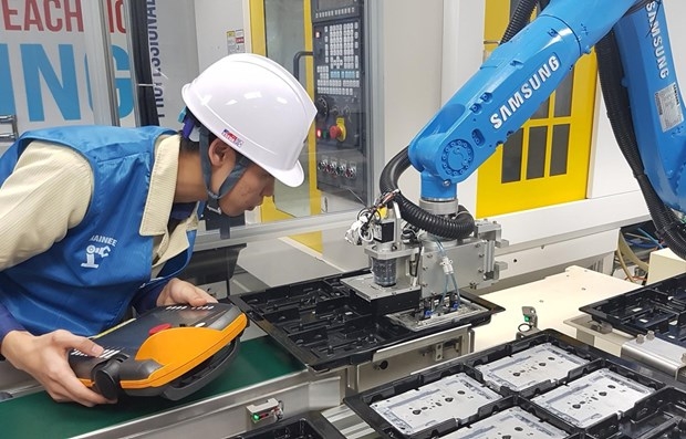 越澳企业促进技术转让并扩大合作关系
