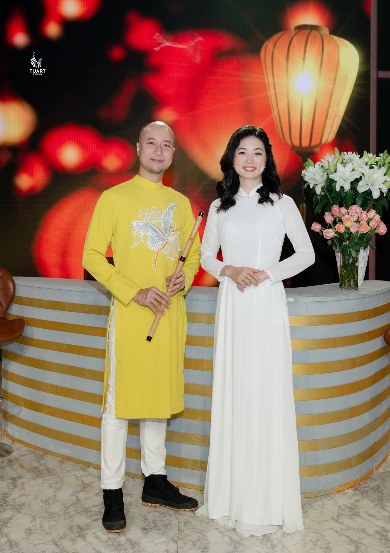 童光荣指挥家与越中两国人民之情的交响曲 童光荣指挥家与越中两国人民之情的交响曲