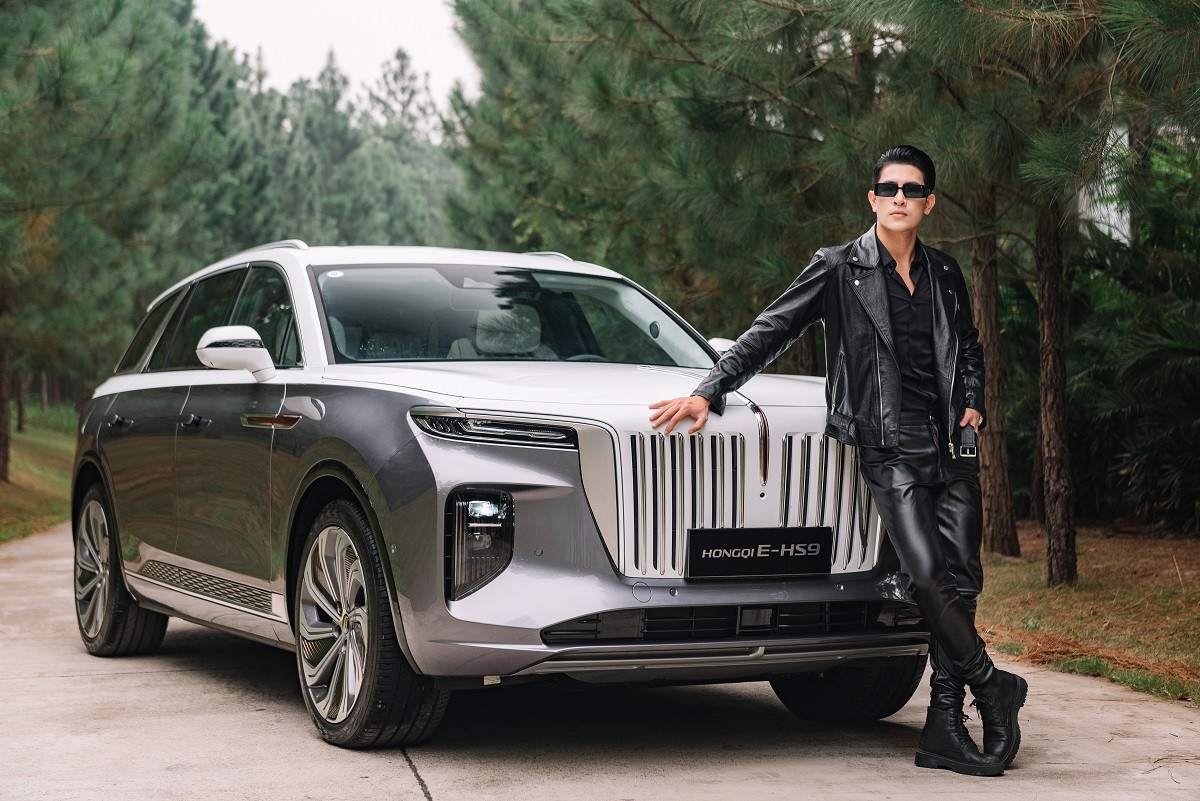 Hãng xe Trung Quốc Hongqi chính thức xuất hiện tại thị trường Việt với 02 mẫu xe ấn tượng Hãng xe Trung Quốc Hongqi chính thức xuất hiện tại thị trường Việt với 02 mẫu xe ấn tượng