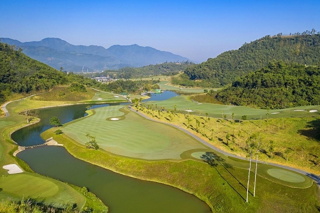 Bốn lợi thế của sân golf Geleximco Hilltop Valley Golf Club. bon loi the cua san golf geleximco hilltop valley golf club