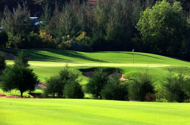 he thong san golf flc diem den an toan voi nhieu giai phap phong chong dich dong bo