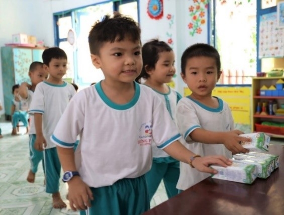 4 năm triển khai, sữa học đường tỉnh Bến Tre “được lòng” cả thầy trò, phụ huynh 4 năm triển khai, sữa học đường tỉnh Bến Tre “được lòng” cả thầy trò, phụ huynh