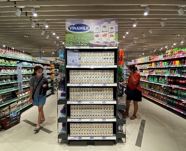 Vinamilk xuất khẩu sữa tươi chứa tổ yến đi Singapore, tiếp tục phát triển thị trường với phân khúc cao cấp Vinamilk xuất khẩu sữa tươi chứa tổ yến đi Singapore, tiếp tục phát triển thị trường với phân khúc cao cấp