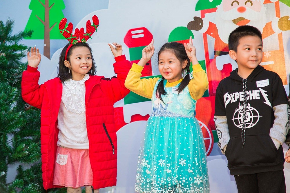 Tận hưởng không khí Giáng sinh linh đình cùng Englishnow Tận hưởng không khí Giáng sinh linh đình cùng Englishnow