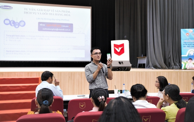 Vinamilk là một trong những nhà tuyển dụng hấp dẫn nhất đối với giới trẻ - Lực lượng lao động của tương lai vinamilk la mot trong nhung nha tuyen dung hap dan nhat doi voi gioi tre luc luong lao dong cua tuong lai