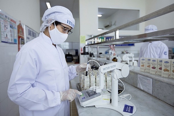 Vinamilk ký thành công hợp đồng xuất khẩu 1,2 triệu USD gioi thieu dong san pham sua hat cao cap vao thi truong han quoc vinamilk ky thanh cong hop dong xuat khau 12 trieu usd