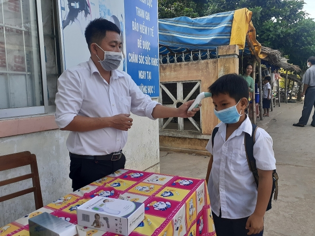 Gần 55.000 trẻ em tỉnh Trà Vinh chính thức được thụ hưởng chương trình sữa học đường gan 55000 tre em tinh tra vinh chinh thuc duoc thu huong chuong trinh sua hoc duong