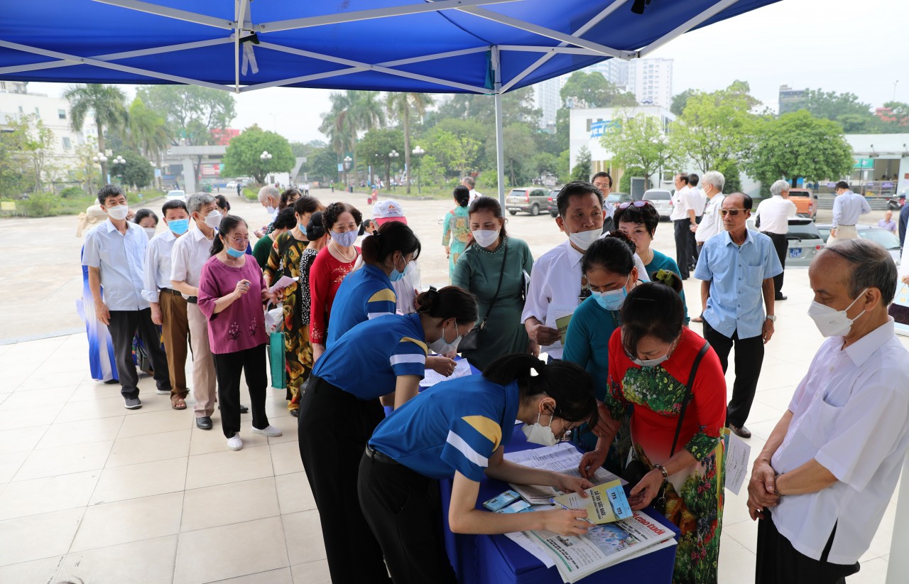 Vinamilk khởi động chuỗi ngày hội "Sống khỏe, sống thanh xuân" hướng đến người cao tuổi cả nước Vinamilk khởi động chuỗi ngày hội "Sống khỏe, sống thanh xuân" hướng đến người cao tuổi cả nước