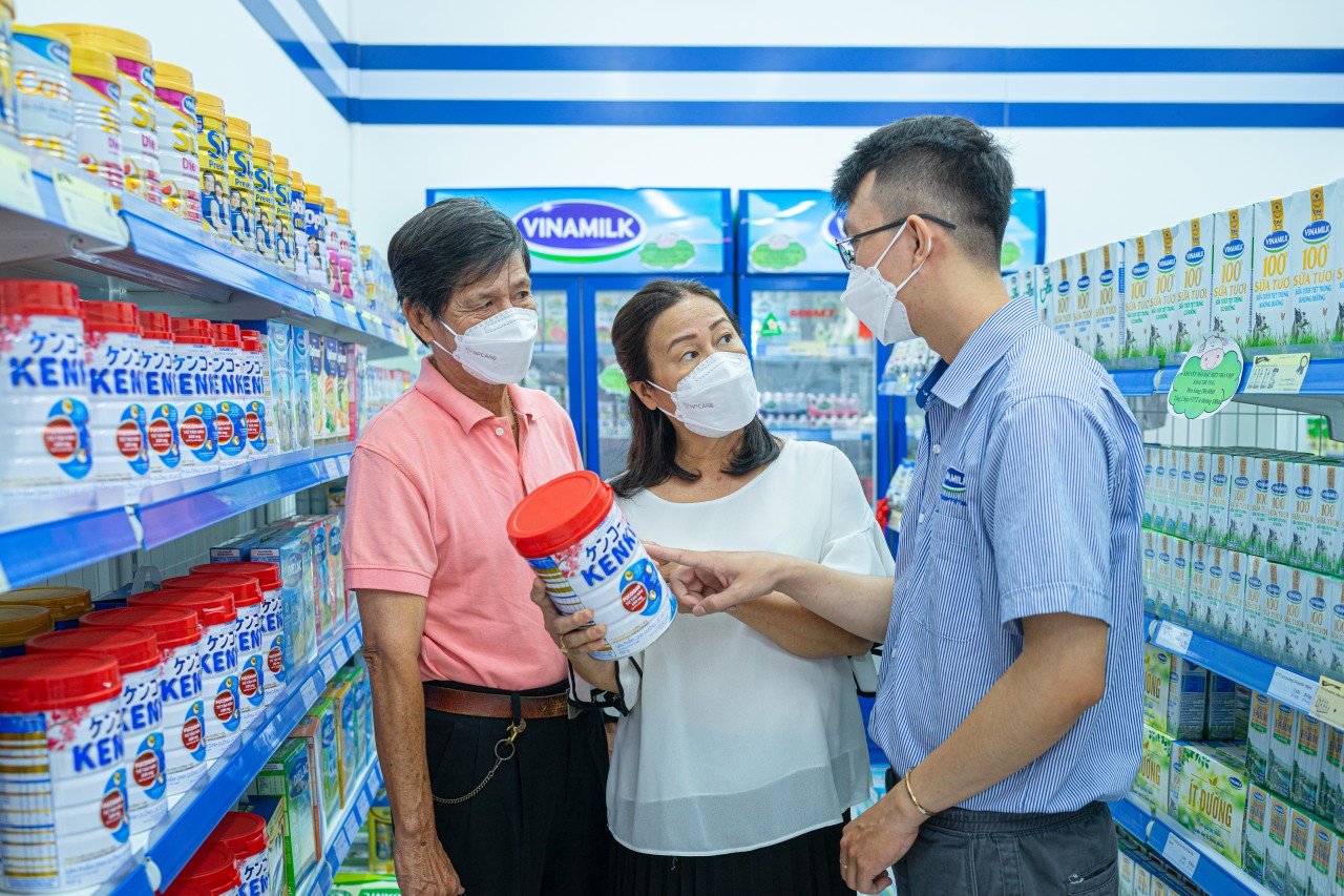 Các sản phẩm hỗ trợ miễn dịch, tăng cường sức khoẻ người Việt của Vinamilk gây chú ý tại triển lãm quốc tế ngành sữa Các sản phẩm hỗ trợ miễn dịch, tăng cường sức khoẻ người Việt của Vinamilk gây chú ý tại triển lãm quốc tế ngành sữa