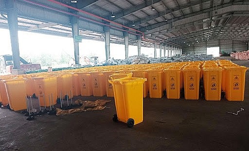 Thuận Thiên Plastic - Chuyên cung cấp các loại thùng rác nhựa bền đẹp, giá rẻ Thuận Thiên Plastic - Chuyên cung cấp các loại thùng rác nhựa bền đẹp, giá rẻ