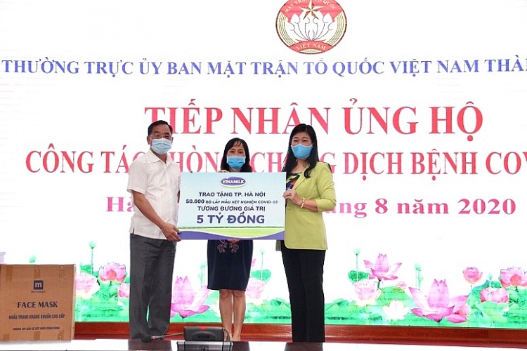 Vinamilk dẫn đầu bảng xếp hạng top 10 thương hiệu mạnh nhất Việt Nam, thuộc top 1000 thương hiệu hàng đầu Châu Á Vinamilk dẫn đầu bảng xếp hạng top 10 thương hiệu mạnh nhất Việt Nam