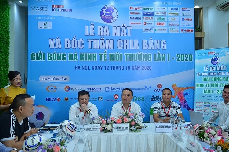 Lễ bốc thăm chia bảng Giải bóng đá Kinh tế Môi trường lần I-2020. Lễ bốc thăm chia bảng Giải bóng đá Kinh tế Môi trường lần I-2020.