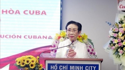 培育越南与古巴人民之间的特殊友谊关系