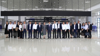 广宁省代表团到访中国广西省防城港