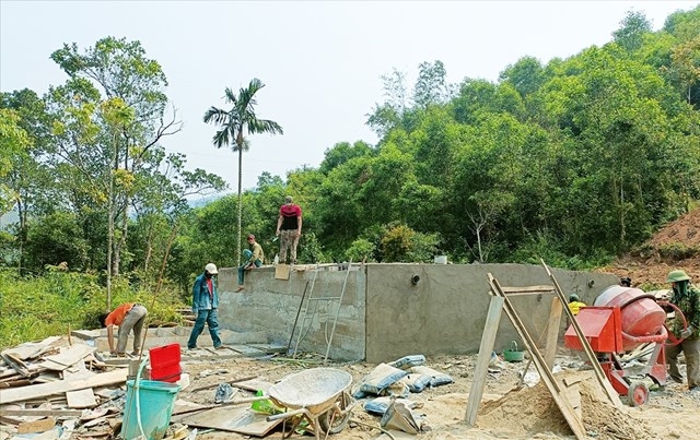 在少数民族和山区建设多个项目